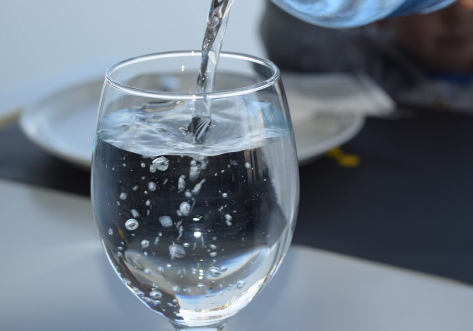 jak-dziala-zmiekczacz-wody-krok-po-kroku